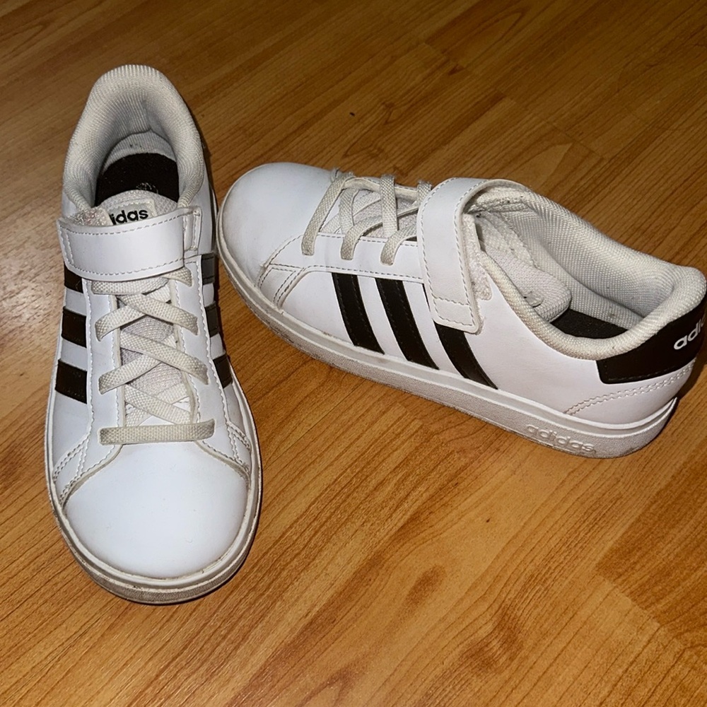adidas Kids White Sneakers with Black Stripes